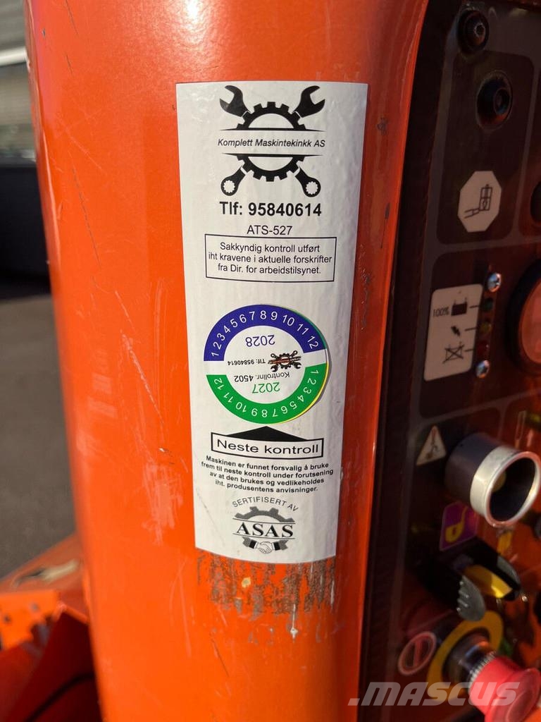 JLG E450 AJ Zglobne podizne platforme