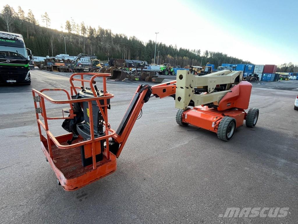 JLG E450 AJ Zglobne podizne platforme