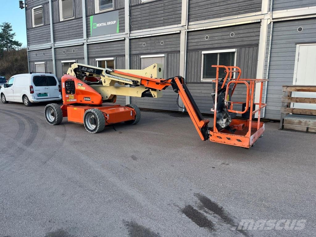 JLG E450 AJ Zglobne podizne platforme