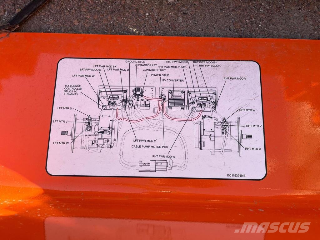 JLG E450 AJ Zglobne podizne platforme