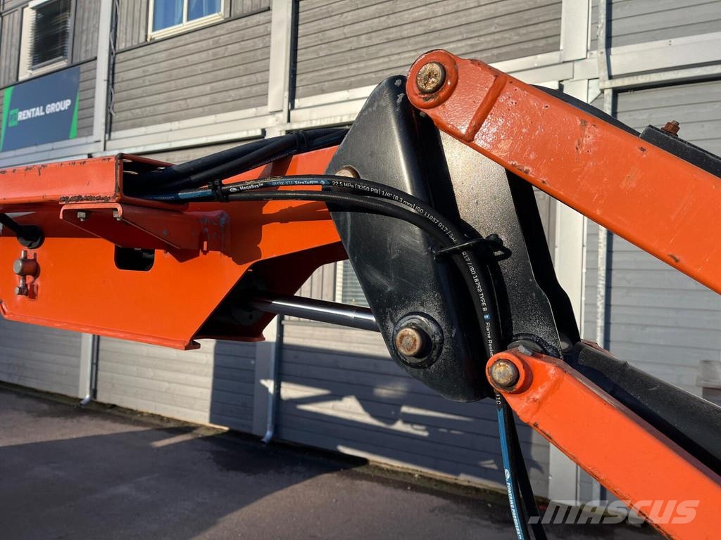 JLG E450 AJ Zglobne podizne platforme