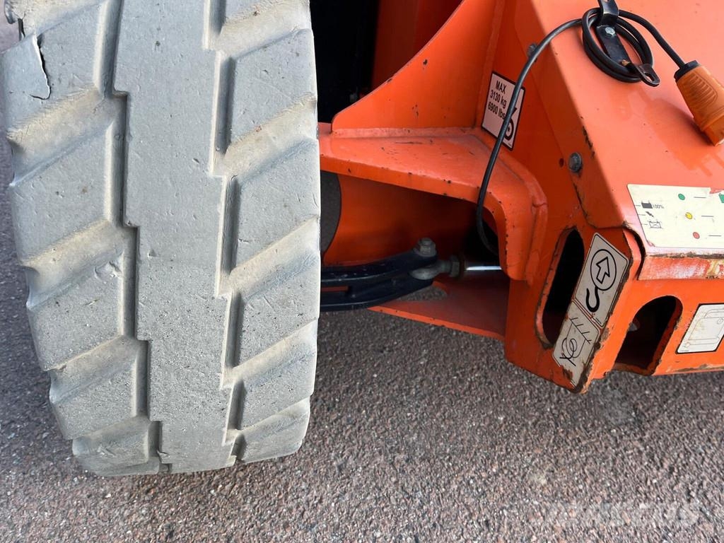 JLG E450 AJ Zglobne podizne platforme