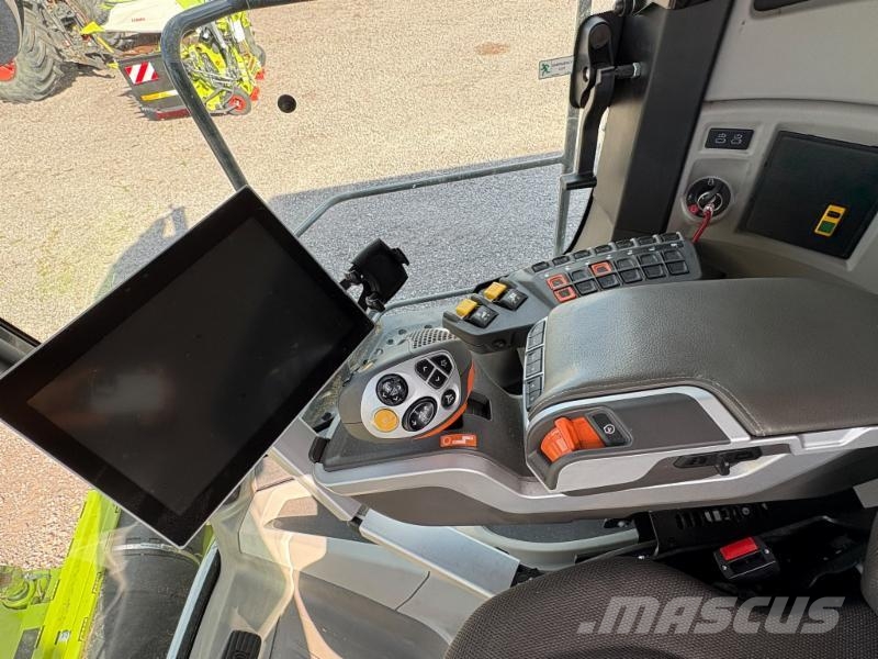 CLAAS LEXION 8600 TERRA TRAC Maaidorsmachines