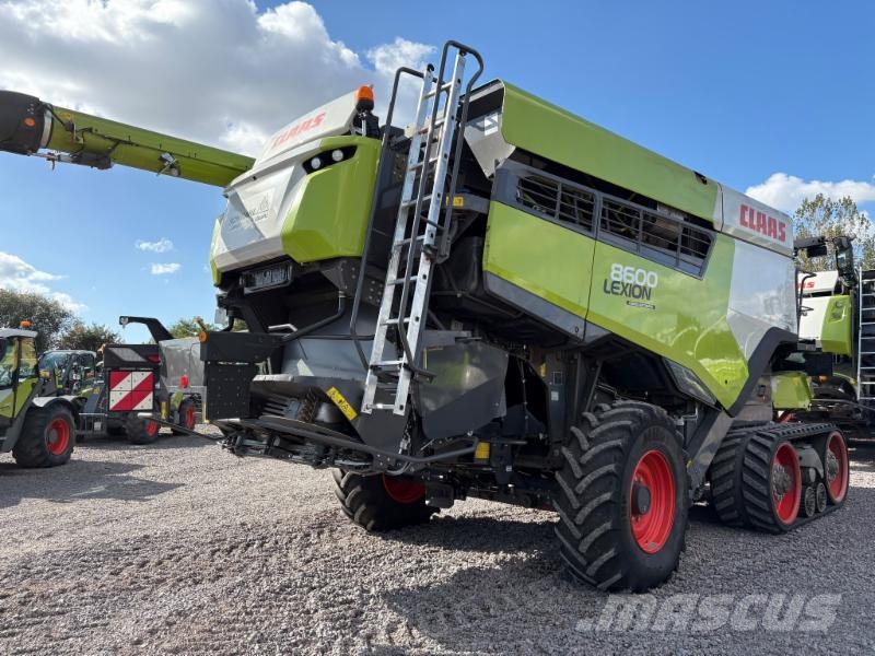 CLAAS LEXION 8600 TERRA TRAC Maaidorsmachines