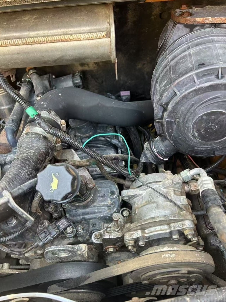 CASE SR 200 Φορτωτάκια