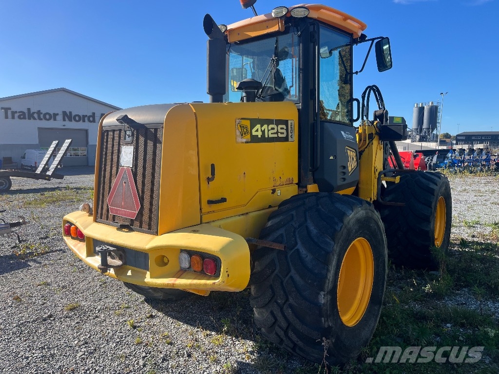 JCB 412 S, 50km/h Gumikerekes homlokrakodók