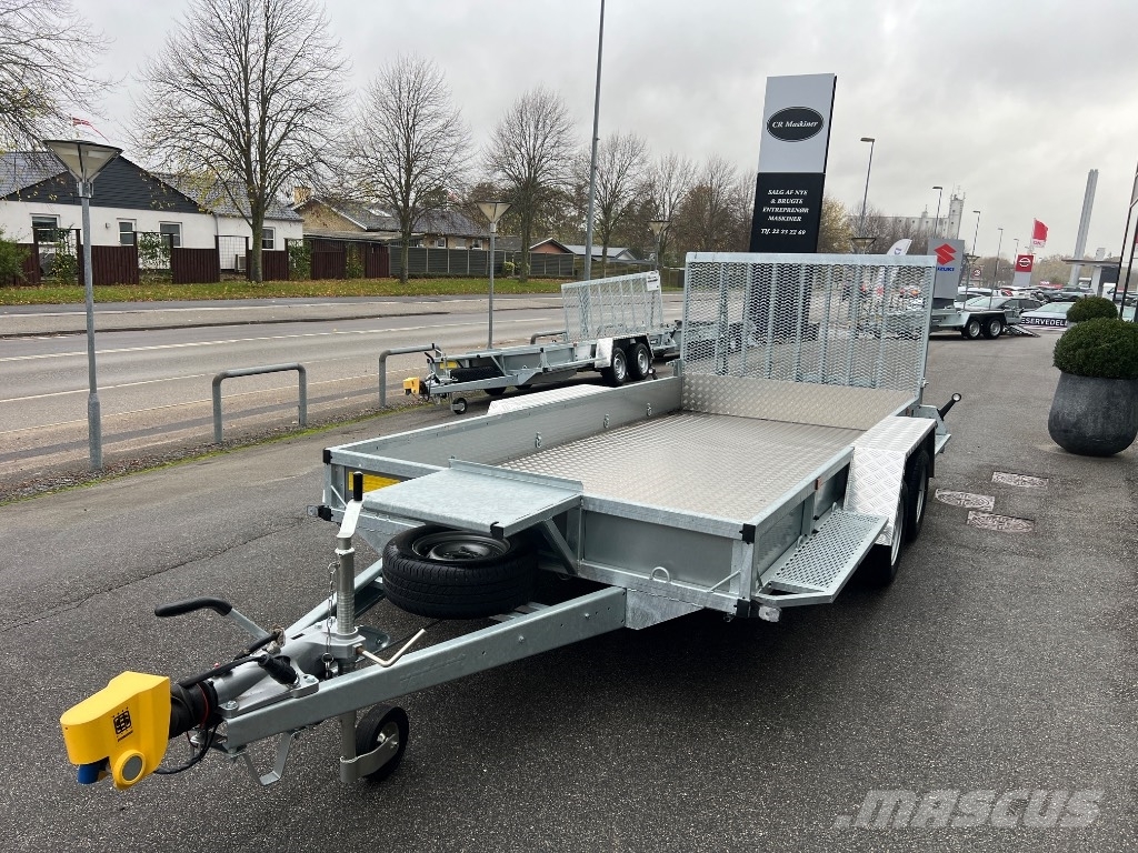 Variant 3518 m4 Autotransporter prikolice