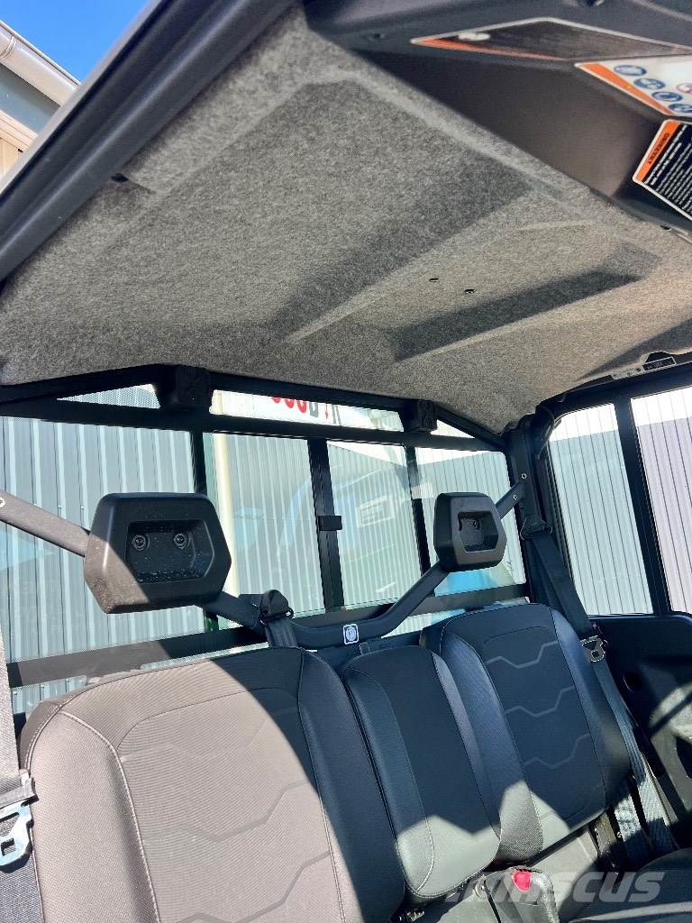 Can-am Traxter HD9 XU UTVs
