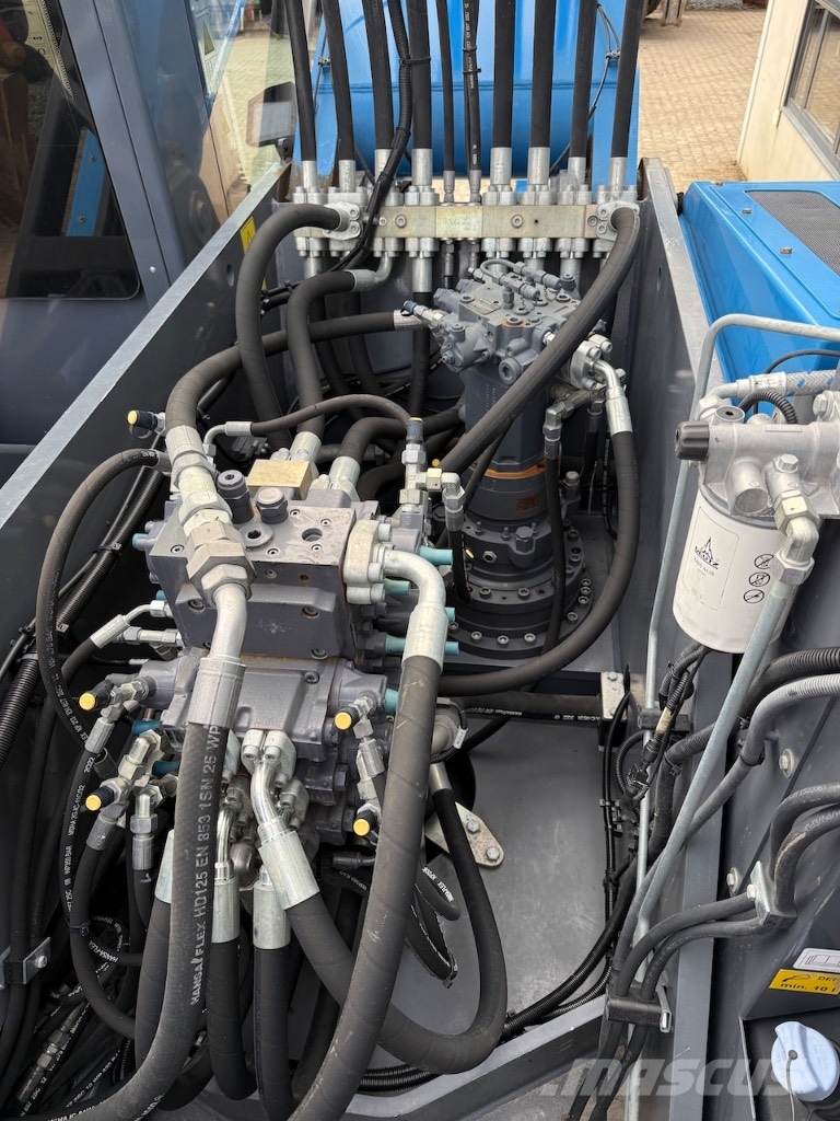 Fuchs MHL 350 F - MHL350 Waste / industry handlers