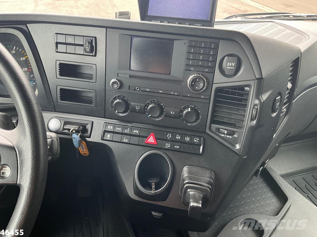 Mercedes-Benz Arocs 2536 Euro 6 Hiab 30 Tonmeter laadkraan Rabljene dizalice za težak teren