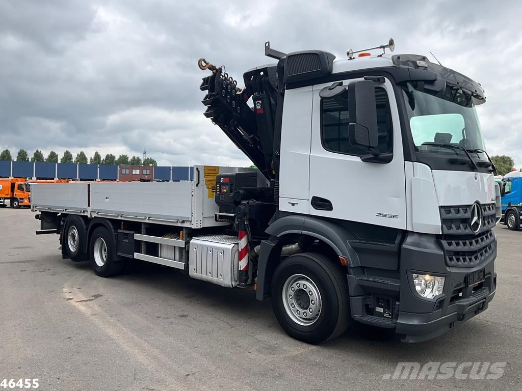 Mercedes-Benz Arocs 2536 Euro 6 Hiab 30 Tonmeter laadkraan Rabljene dizalice za težak teren