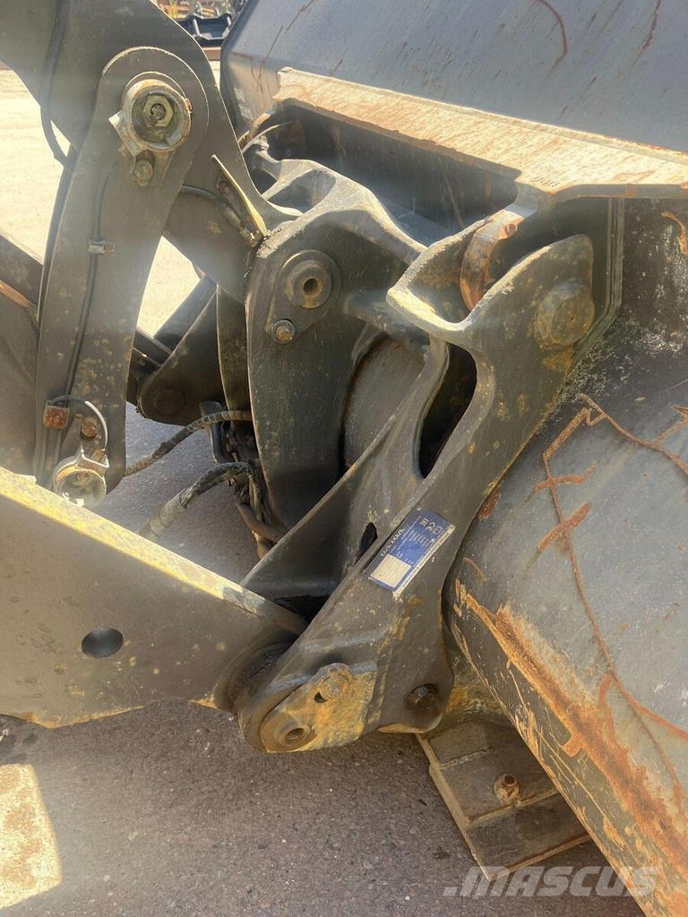 Volvo L110 H لوادر بعجل