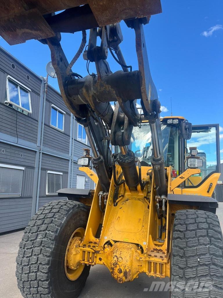 Volvo L110 H لوادر بعجل