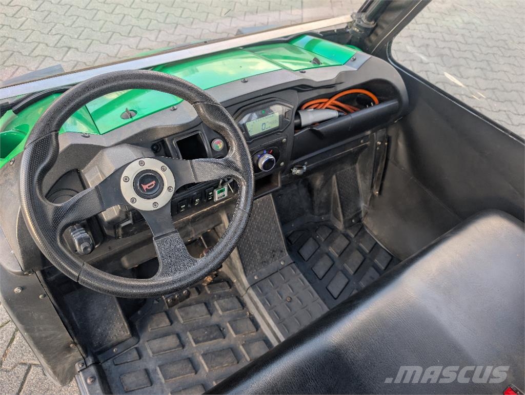 SONSTIGE Frisian FM 40 全地形車