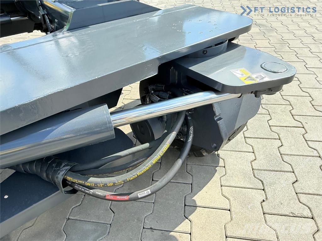 Combilift C3500 / DUPLEX 4100MM / GAS / EXTENDABLE FORKS / C 4-Smerni viličarji