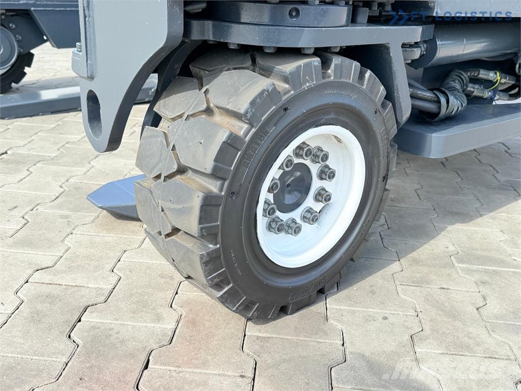 Combilift C3500 / DUPLEX 4100MM / GAS / EXTENDABLE FORKS / C شاحنة المناولة رباعية الاتجاهات