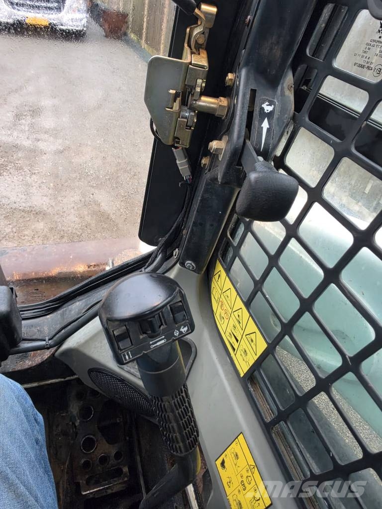 Bobcat T 590 Schrankladers