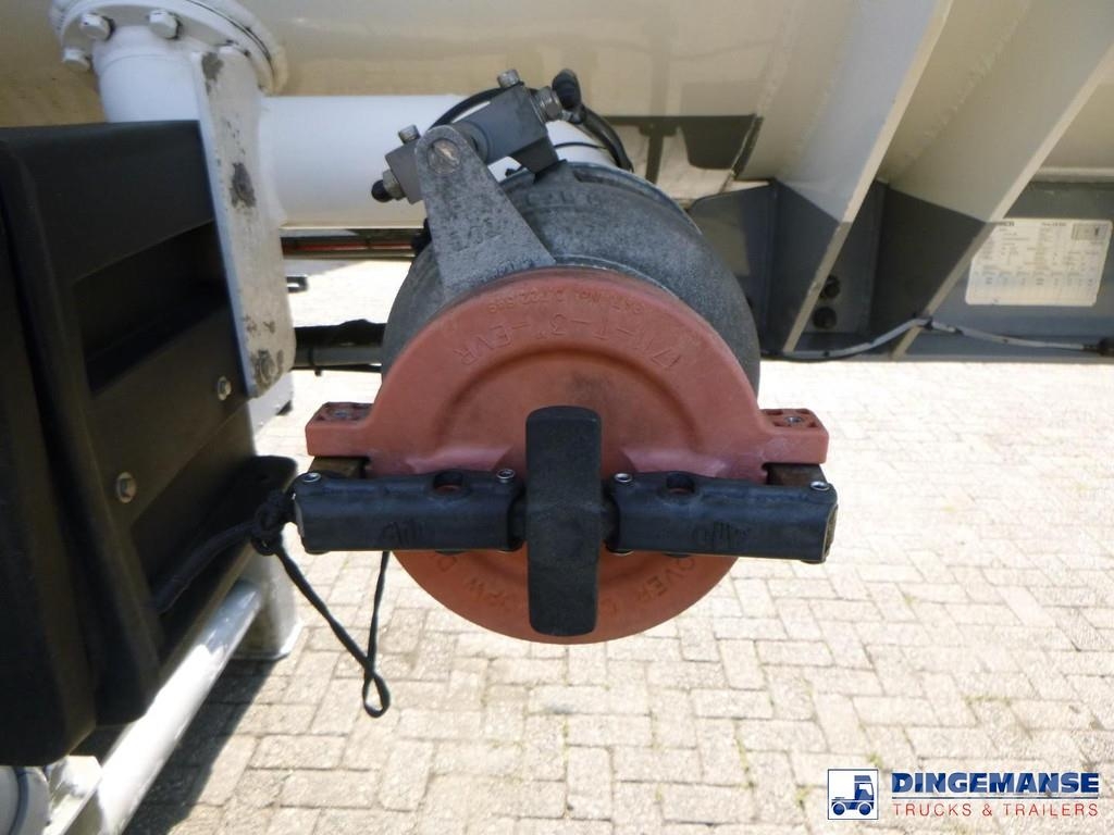 Dijssel Fuel tank alu 35.3 m3 / 5 comp Tankopleggers