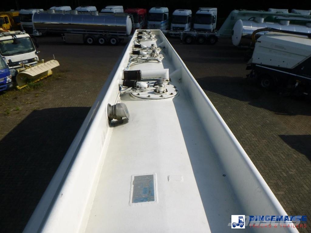 Dijssel Fuel tank alu 35.3 m3 / 5 comp Tankopleggers