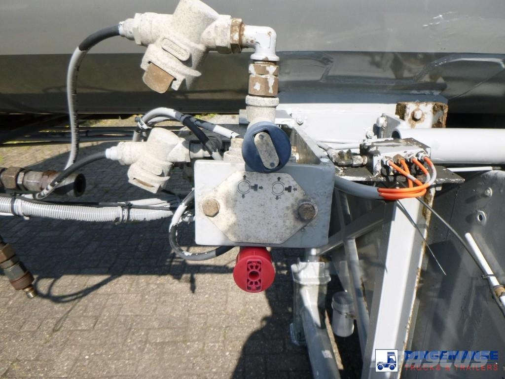 Dijssel Fuel tank alu 35.3 m3 / 5 comp Tankopleggers