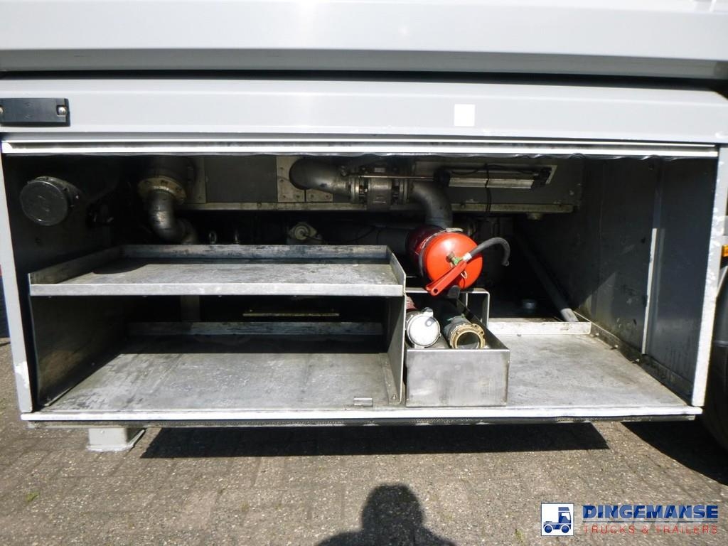 Dijssel Fuel tank alu 35.3 m3 / 5 comp Tankopleggers