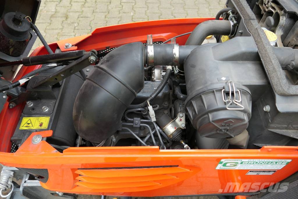 Kubota BX 2350 Manji traktori