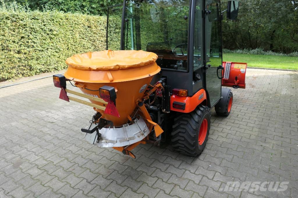 Kubota BX 2350 Manji traktori