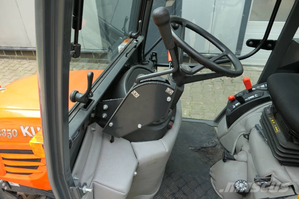 Kubota BX 2350 Manji traktori