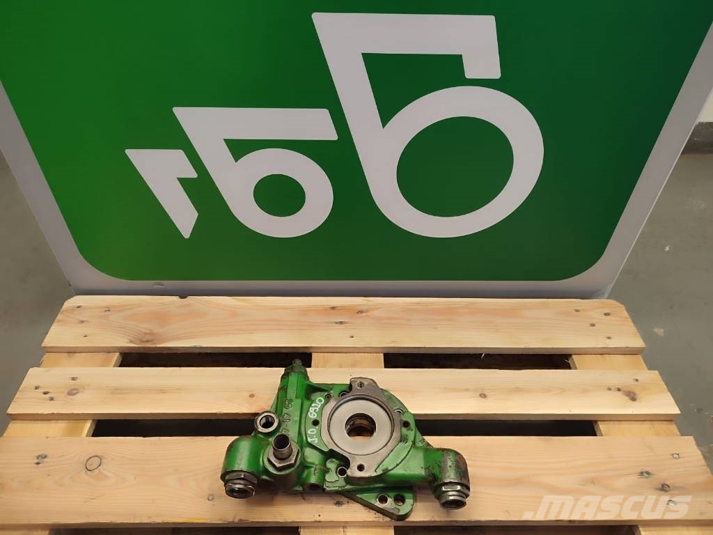 John Deere Charge pump 254145 John Deere 6920 Mootorid