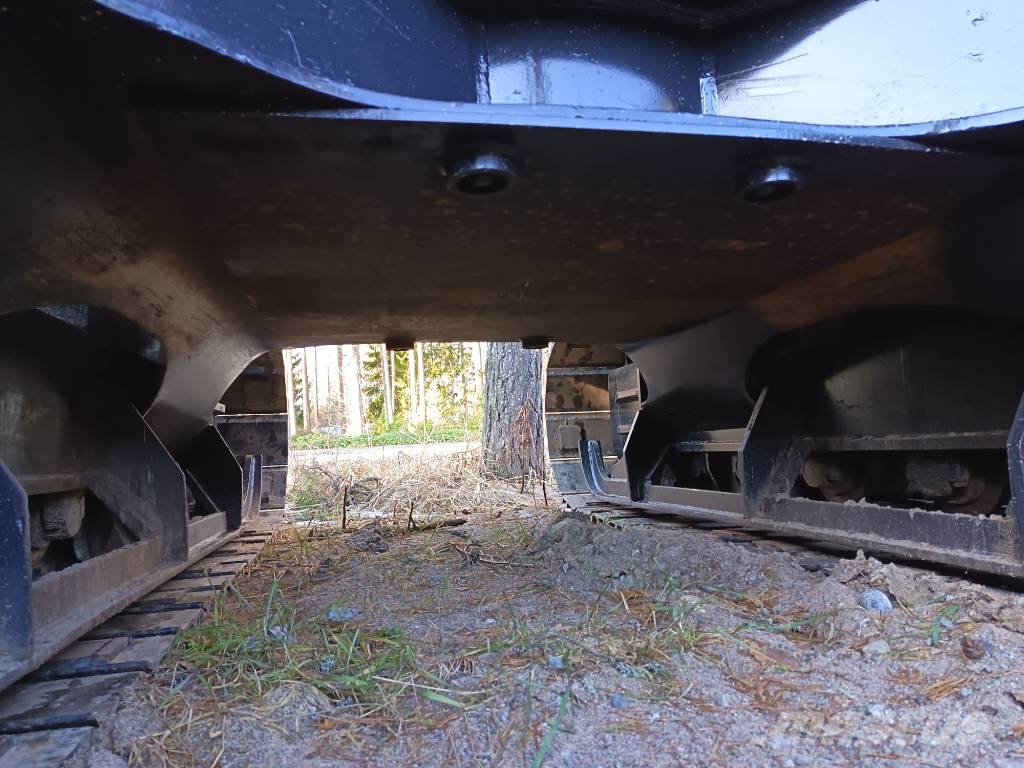 Hyundai HX 145 LCR HW Crawler excavators