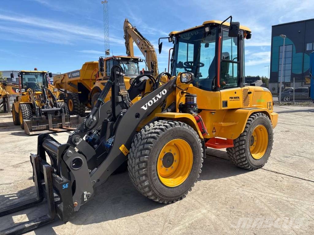 Volvo L35 Uthyres/For Rental Фронтальні навантажувачі
