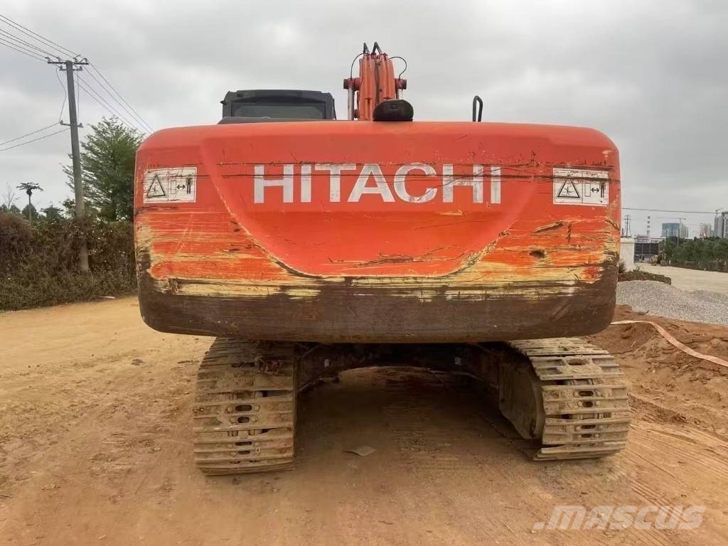Hitachi ZX 200 Αμφίβιοι εκσκαφείς