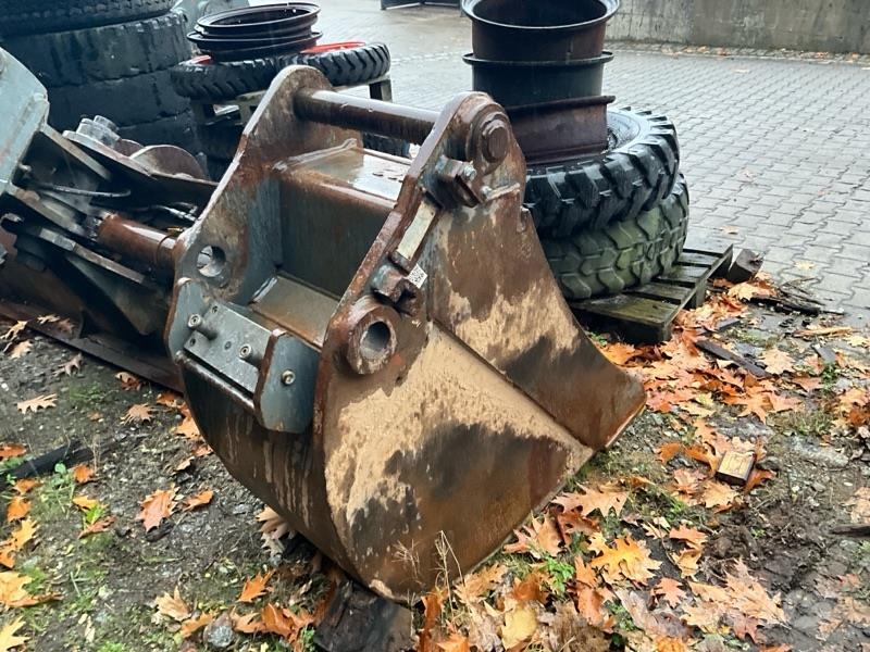 WBM SW48 LF 650mm 0,45m3 / 9 جرافات عكسية