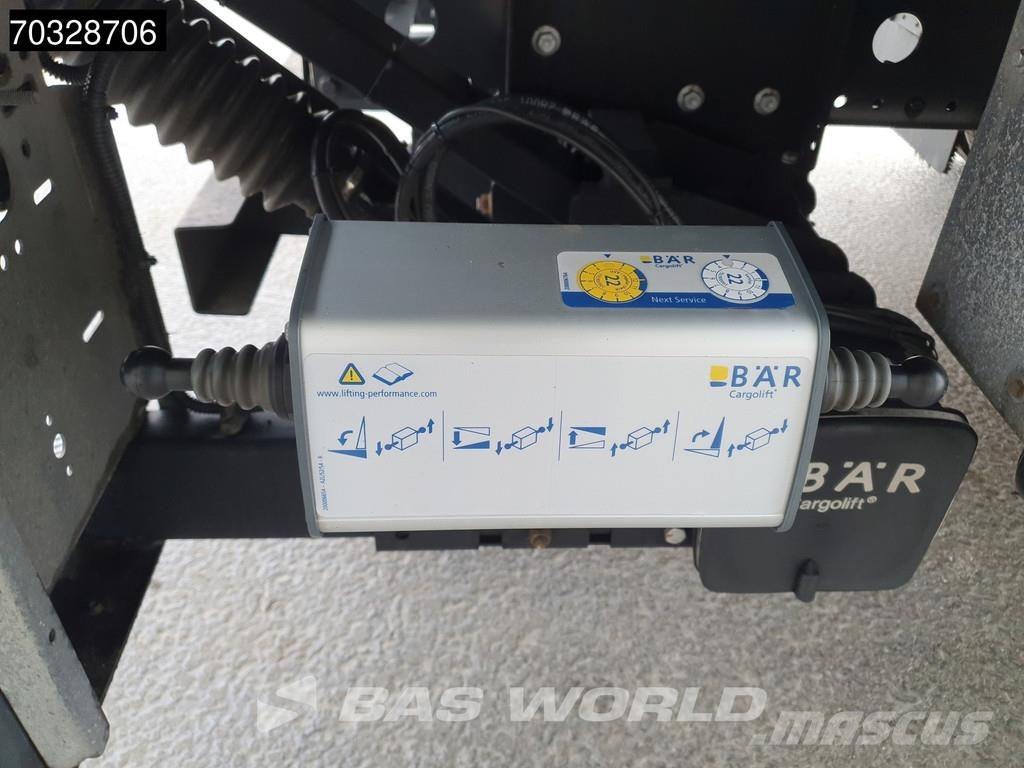 Mercedes-Benz Atego 1624 4X2 16t 6-Cylinder Engine 1500kg Tailga Camiones de caja de lona