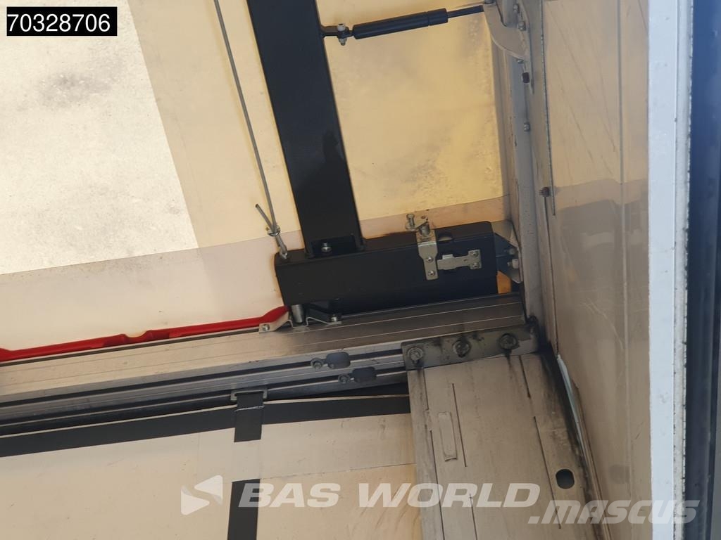 Mercedes-Benz Atego 1624 4X2 16t 6-Cylinder Engine 1500kg Tailga Camiones de caja de lona