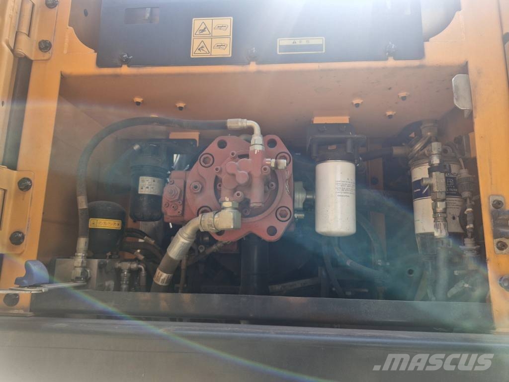 Hyundai HW 210 A ホイール式油圧ショベル(パワーショベル・ユンボ・バックホー)