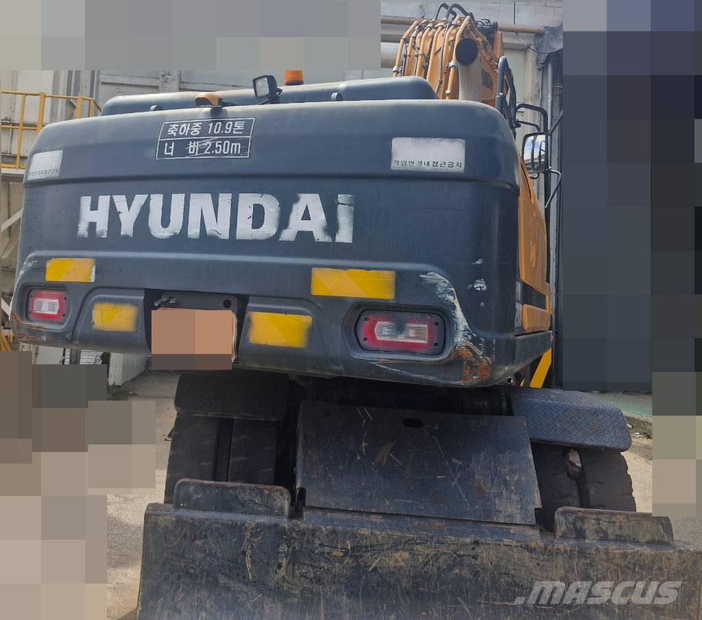 Hyundai HW 210 A ホイール式油圧ショベル(パワーショベル・ユンボ・バックホー)