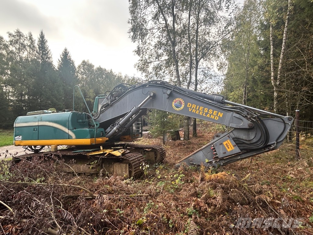 CAT 322 C LN Ağaç kesici istifleyiciler