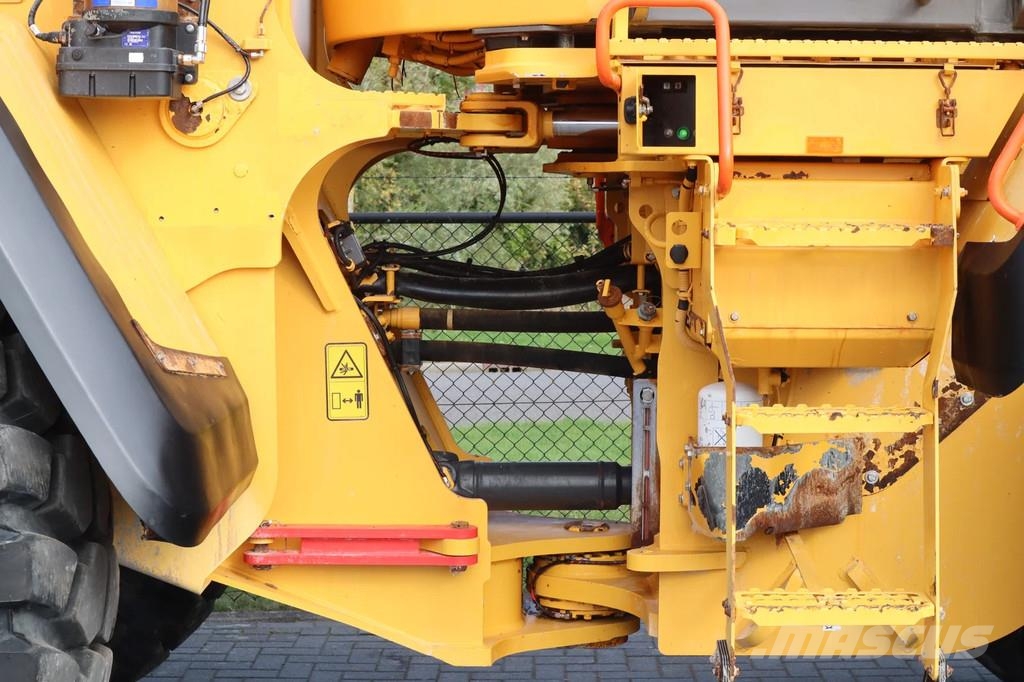 Volvo L220H | NEW TIRES L5 | CDC | BSS | QUICK COUPLER Wielladers