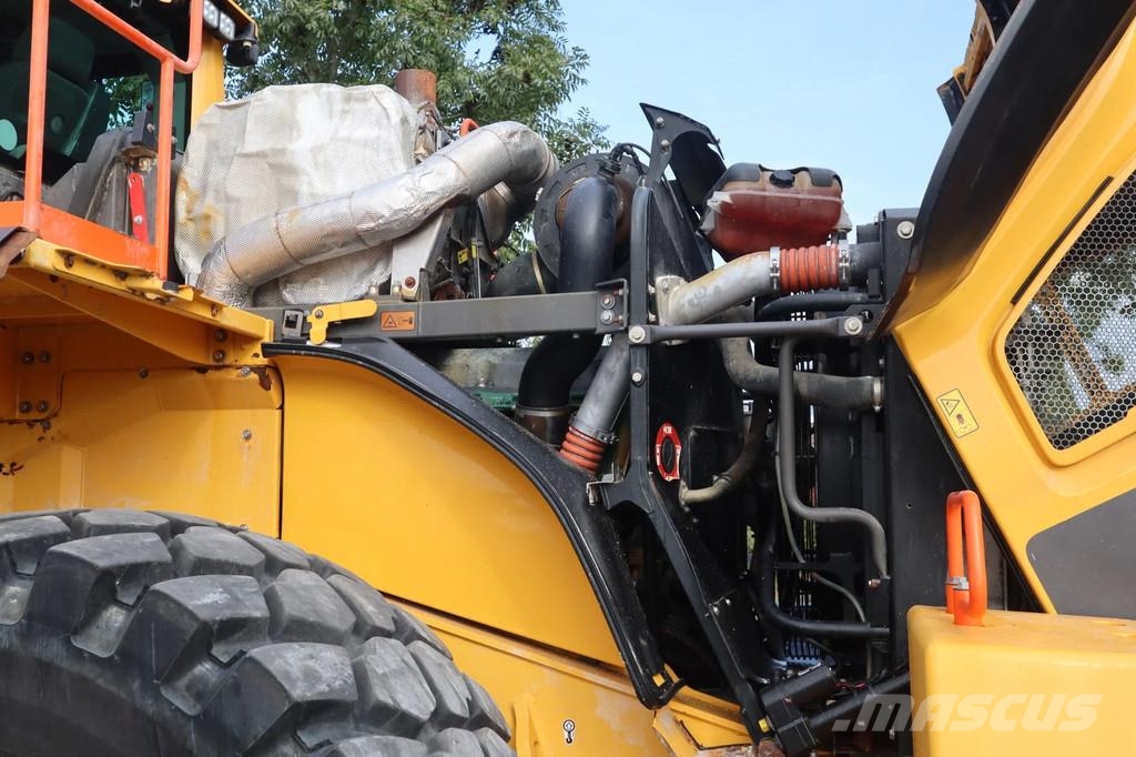 Volvo L220H | NEW TIRES L5 | CDC | BSS | QUICK COUPLER Wielladers