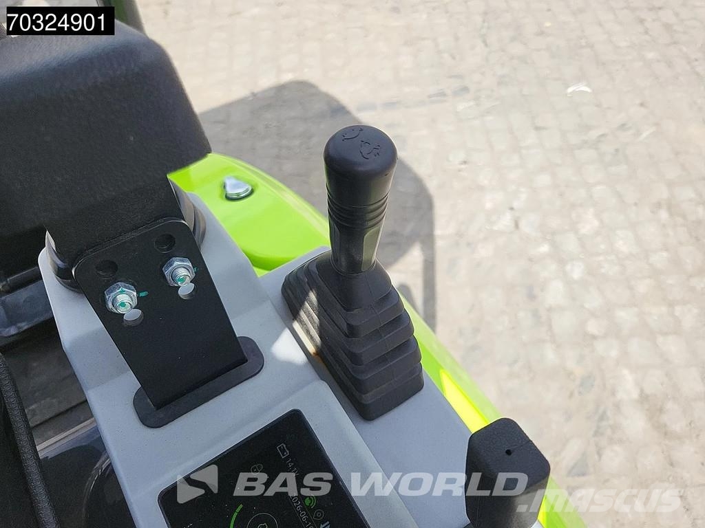 Zoomlion ZE18 GU KUBOTA ENGINE - CE CERTIFIED حفارات صغيرة أقل من 7 طن (حفارات صغيرة)