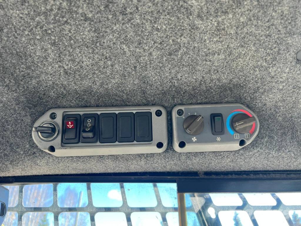 Bobcat S 185 Міні-навантажувачі