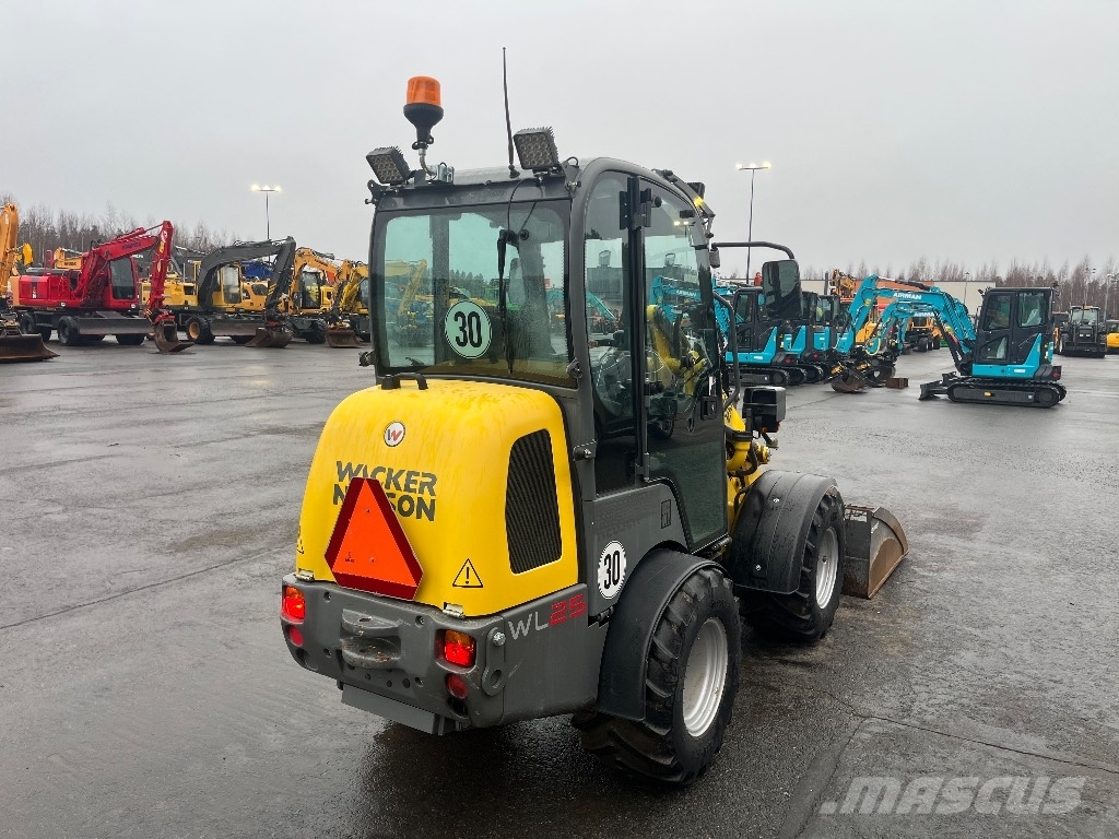 Wacker Neuson WL 25 / Kauha, Trukkipiikit, Rasvari, 30km/h Tekerlekli yükleyiciler