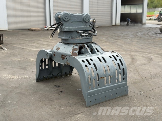 Liebherr R 924 C/ 2200 KG Pašgrābji