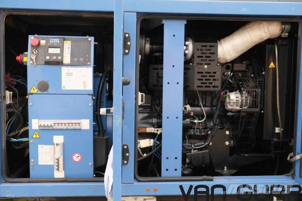 Sdmo T 44 K | 44KVA Diesel aggregaat Diesel Generatoren