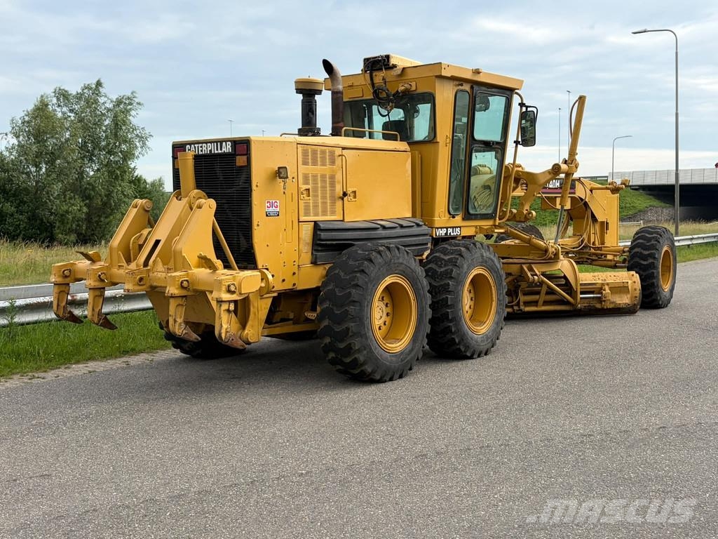 CAT 140H Грейдери