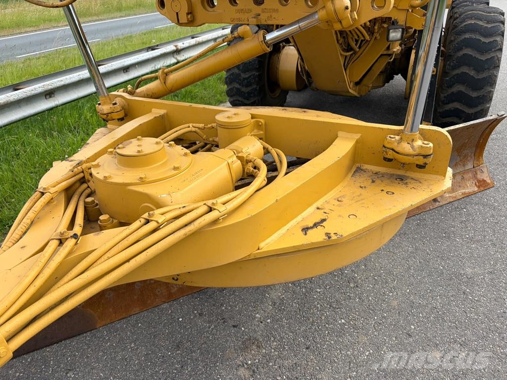 CAT 140H Грейдери