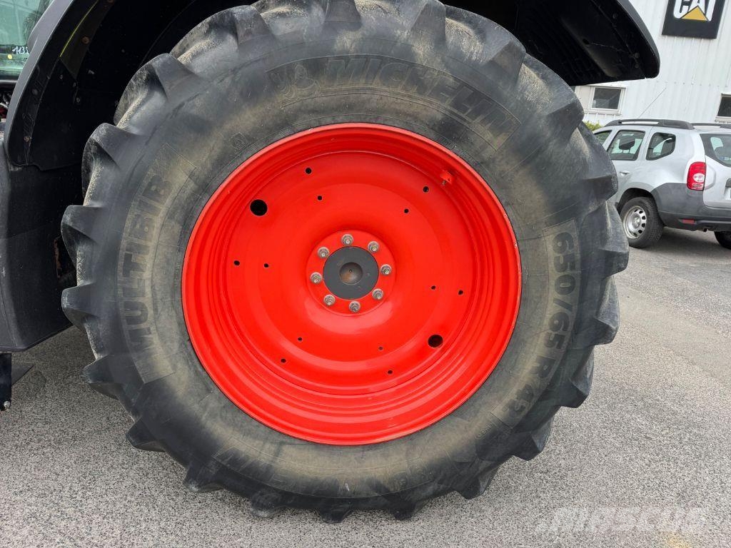 CLAAS AXION 810 CEBIS Tracteur