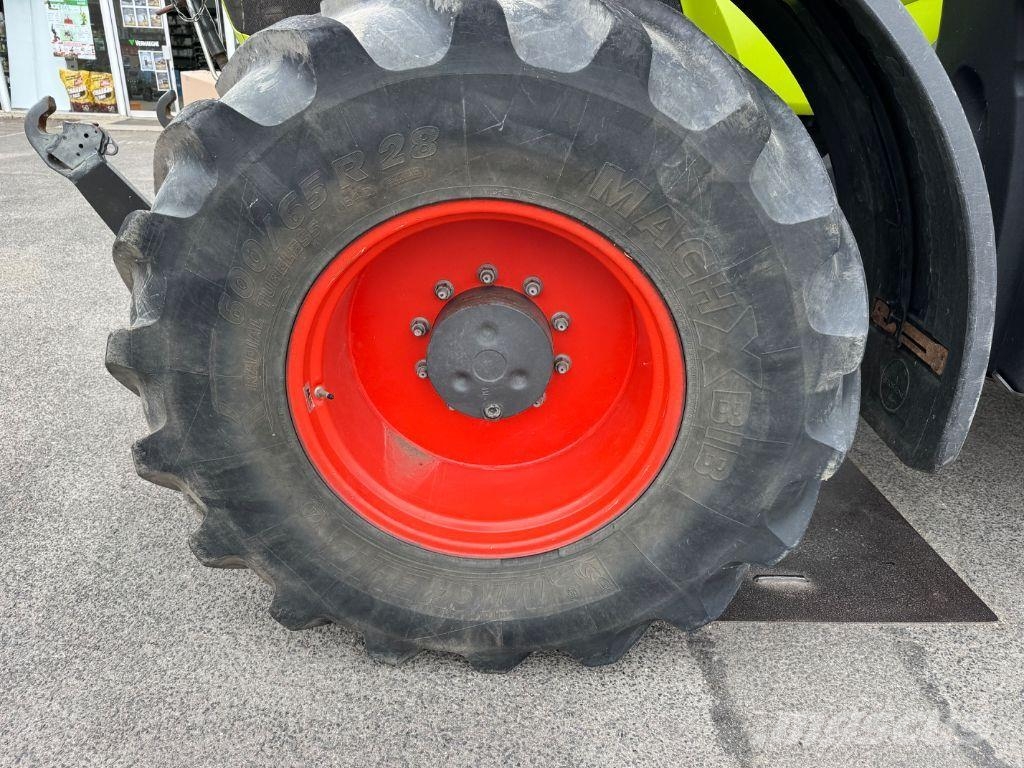 CLAAS AXION 810 CEBIS Tracteur