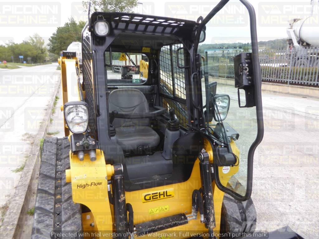 Gehl RT165 HF Crawler FEL's